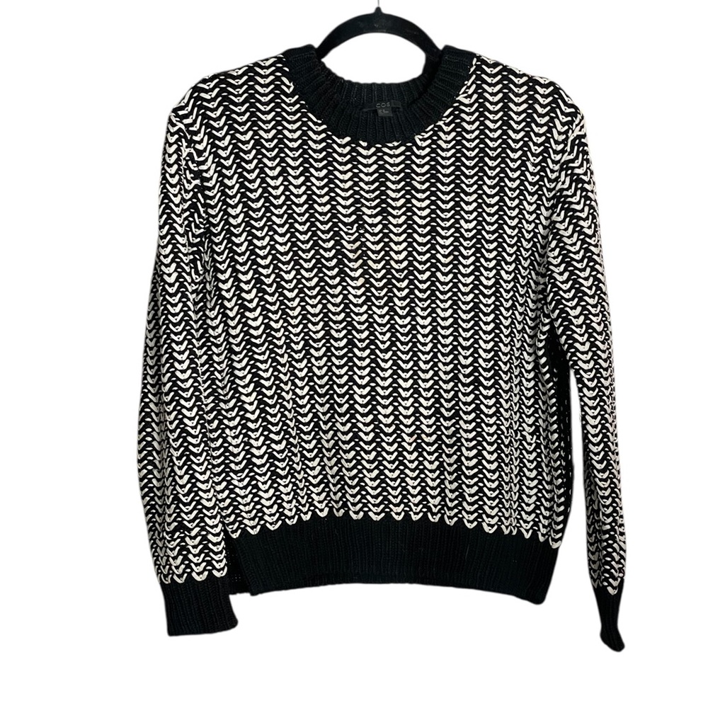 COS_Monochrome Zigzag Chunky Cotton Knit, High Size Splits on Suds Sweater_xS